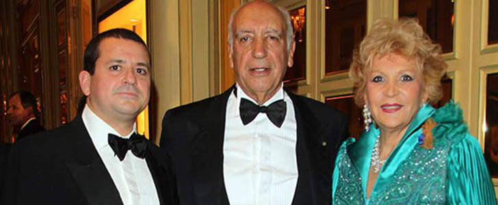Nella foto: Alejandro Gastón Jantus Lordi de Sobremonte, Capo dell’Illustrissima Casa Jantus Lordi de Sobremonte (a sinistra), S.E. Umberto di Capua, Ambasciatore del Sovrano Militare Ordine di Malta presso il Principato di Monaco (al centro), e Marinella Di Capua, Presidente della Fondazione ASM (a destra).
